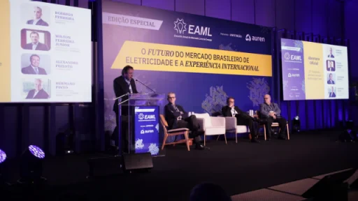 Brasil acelera rumo à abertura total do mercado livre de energia em encontro histórico