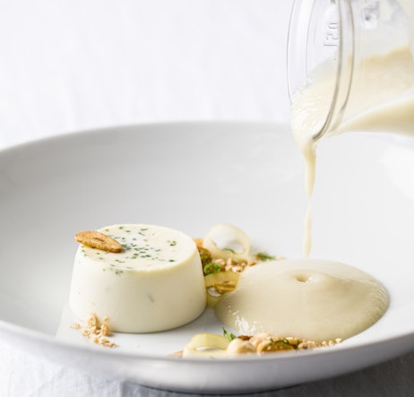 white cake with sauce