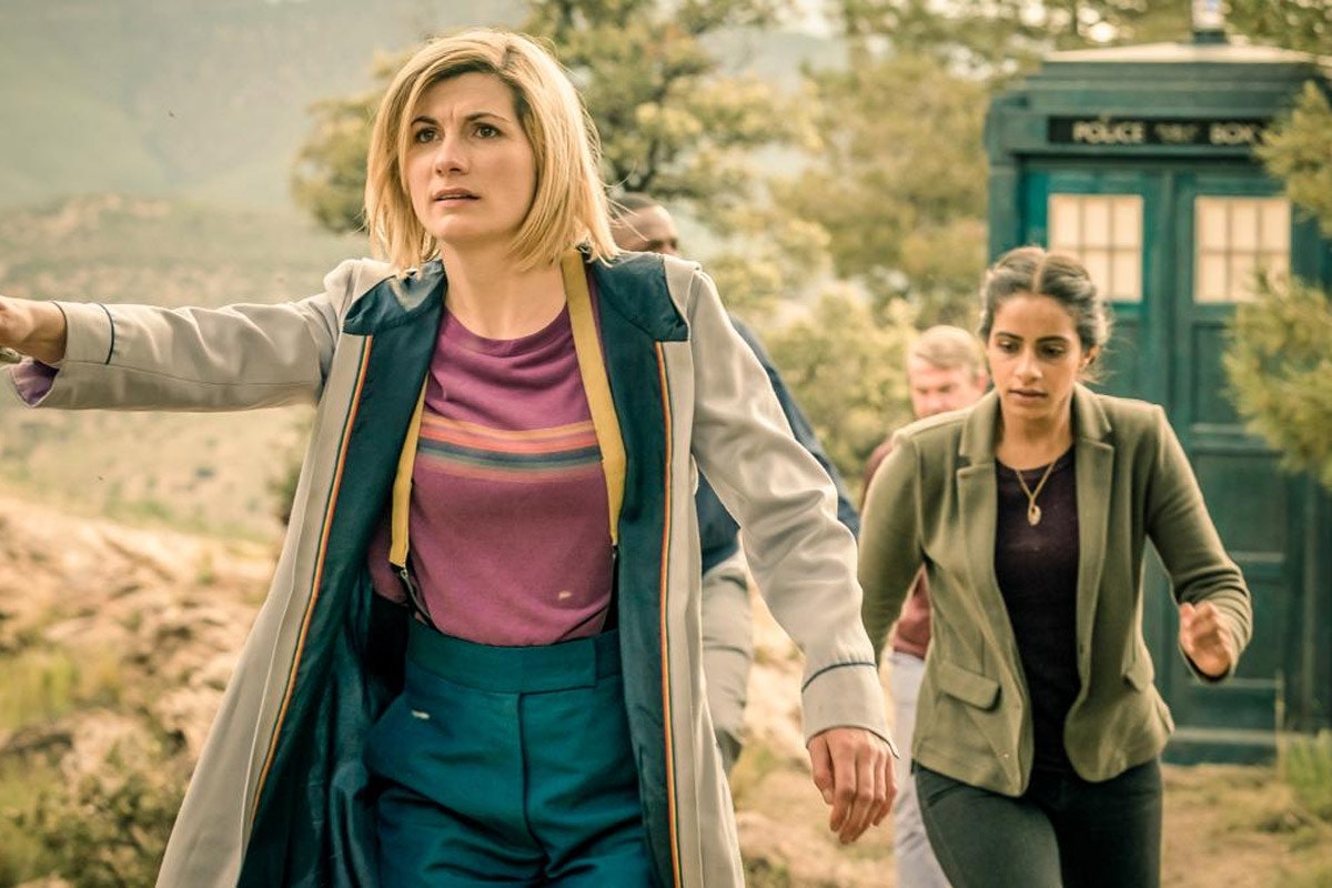 The Thirteenth doctor walks away from the TARDIS