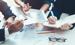 SERVIÇOS FINANCEIROS