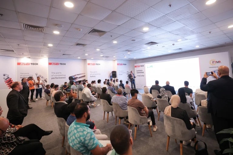 اليوم الأول من المؤتمر