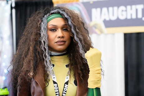 cosplayer Naught_3 poses for the camera