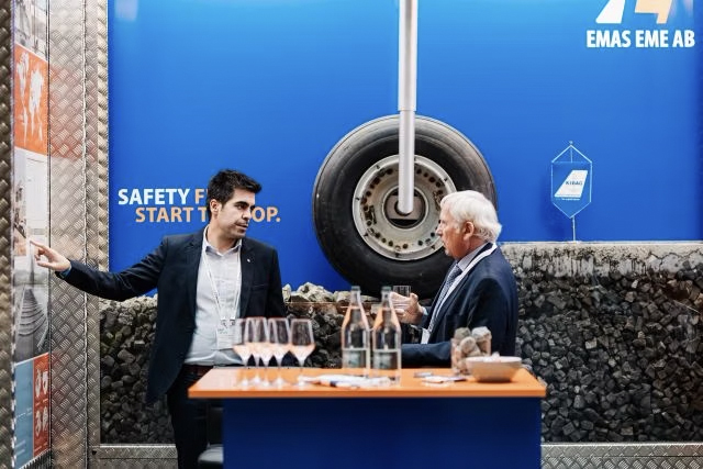 SHOWCASE YOUR SERVICES