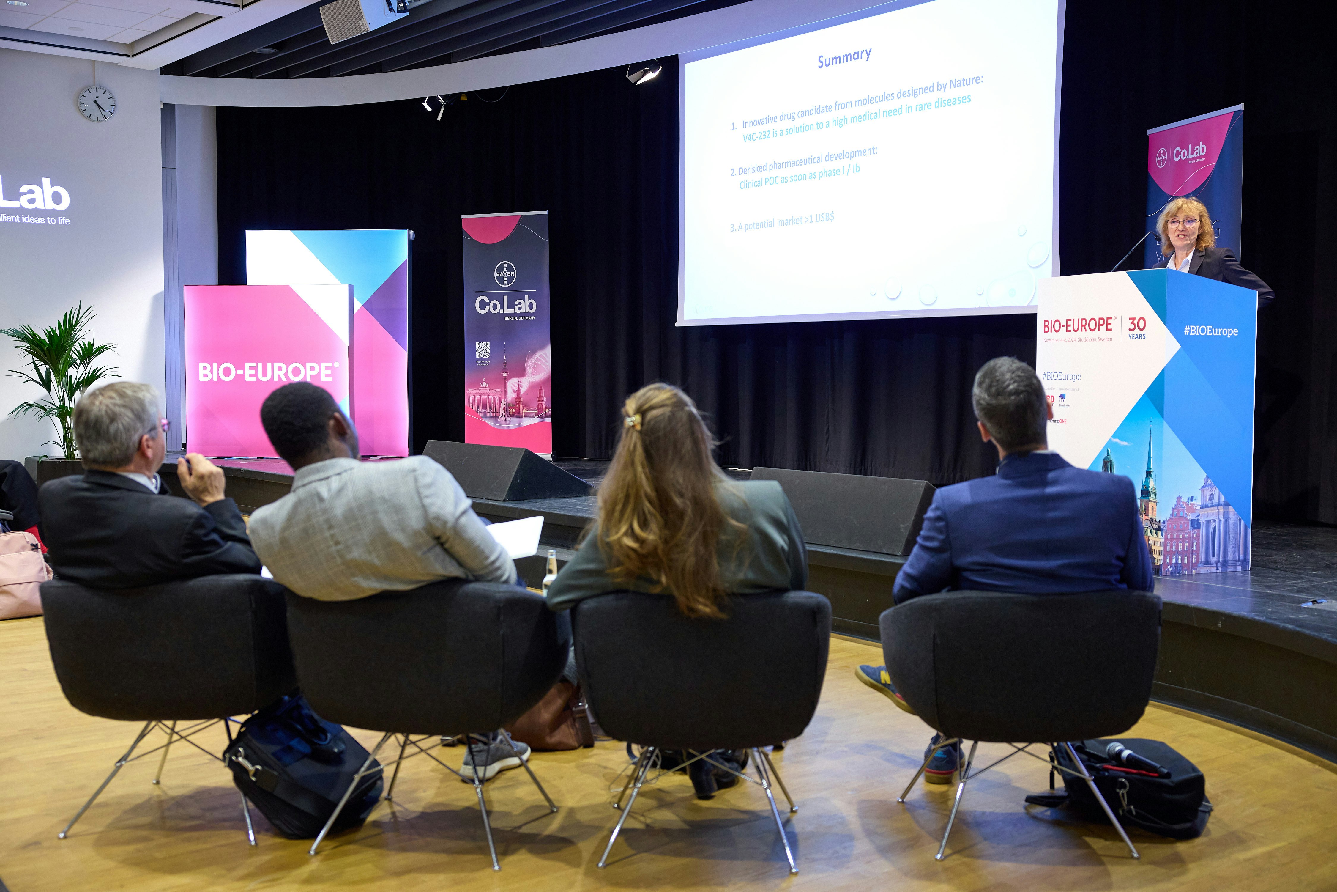 Startup Spotlight Judges watching a presentation