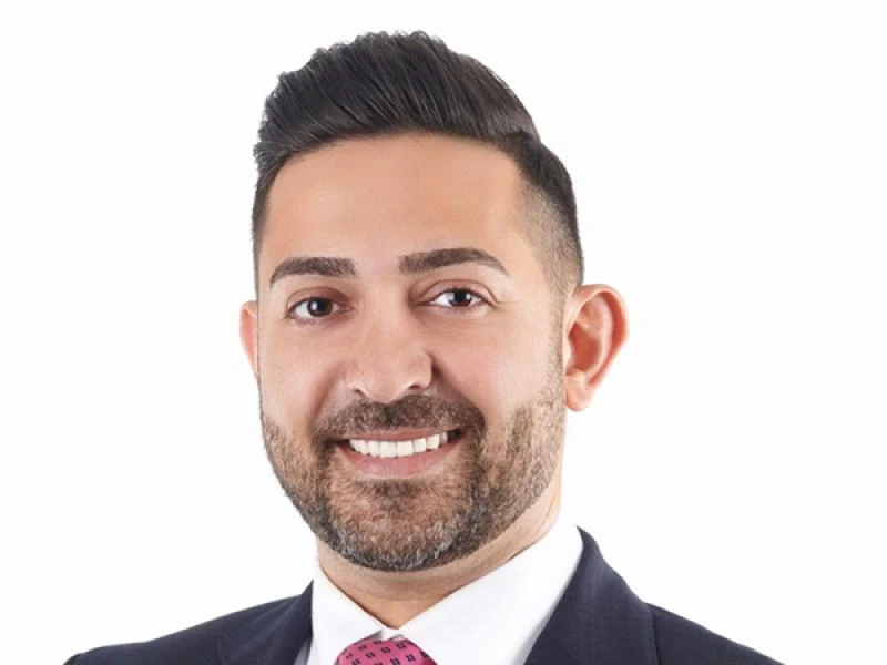 Ali Hoss, Colliers