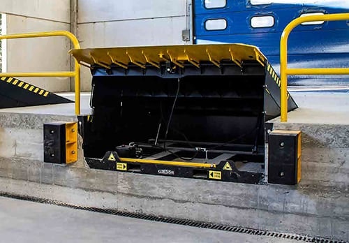 ARROW and Giesse- Stand 5C97