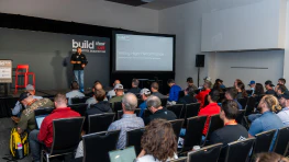 Build Show Live Photos