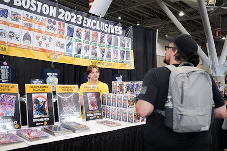 a fan shopping at the FAN EXPO store