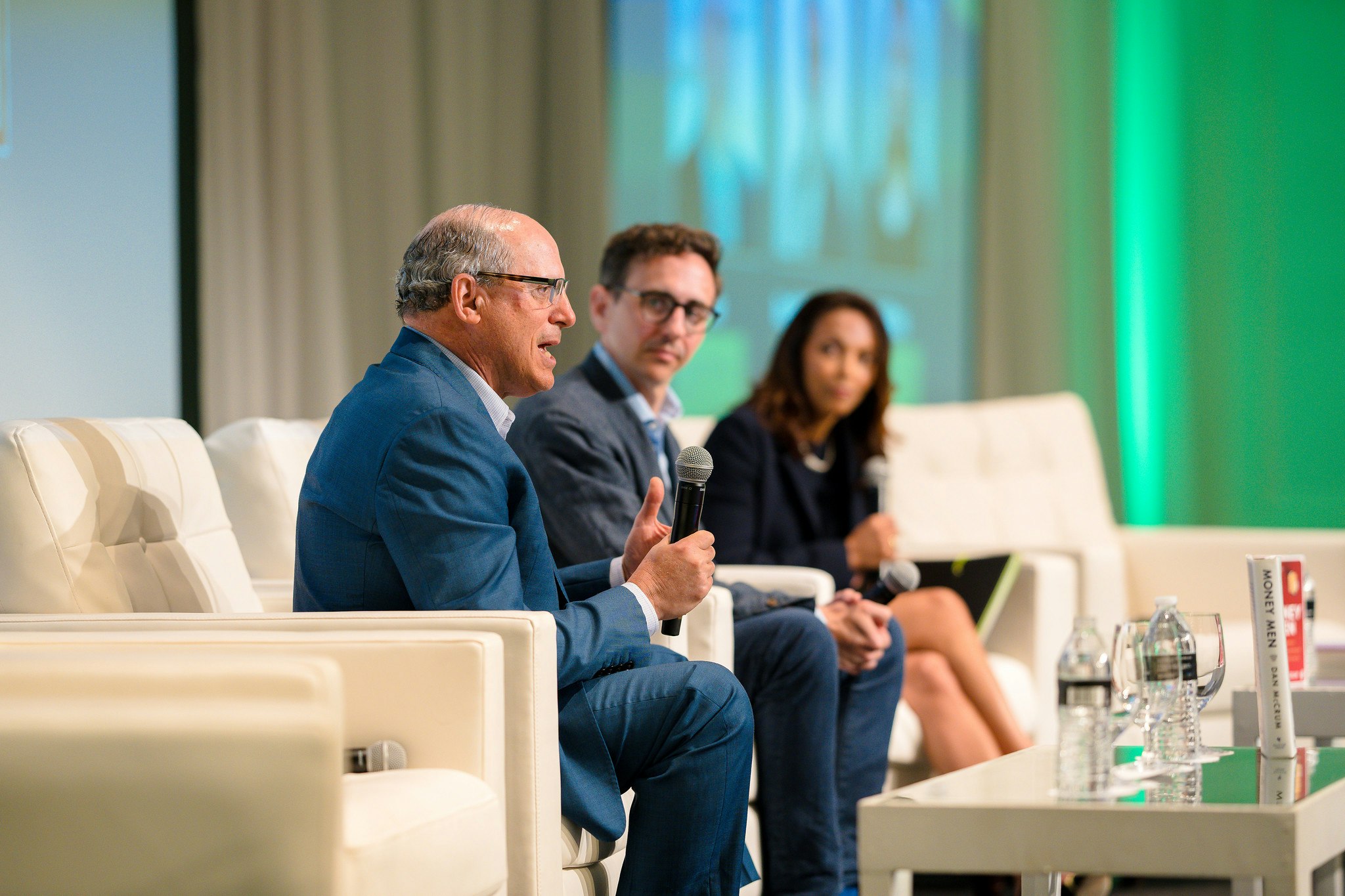 Speakers at leading hedge fund conference