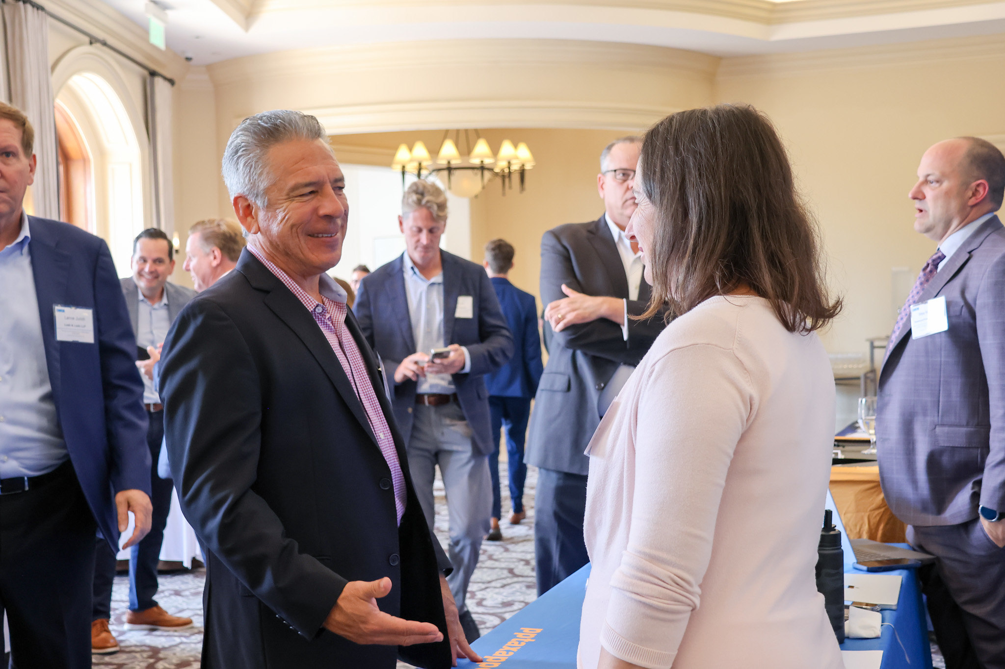 Networking at The Distressed Forum for Bank Special Assets West