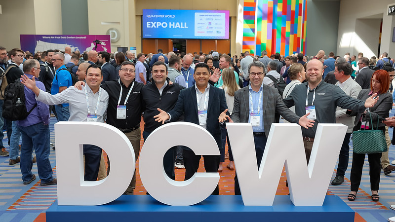 Data Center World Group of Attendees