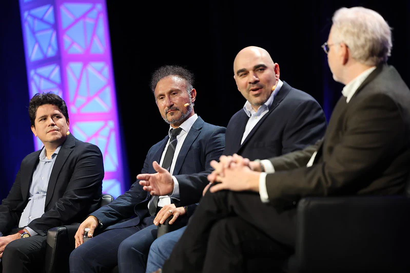 keynote stage with speakers