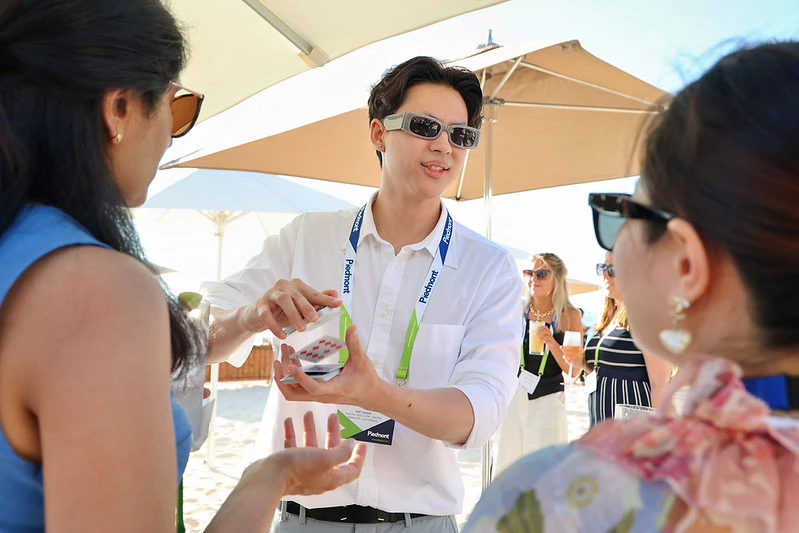 Hedge fund networking