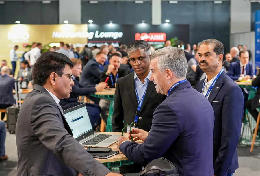 Aviation industry gathering