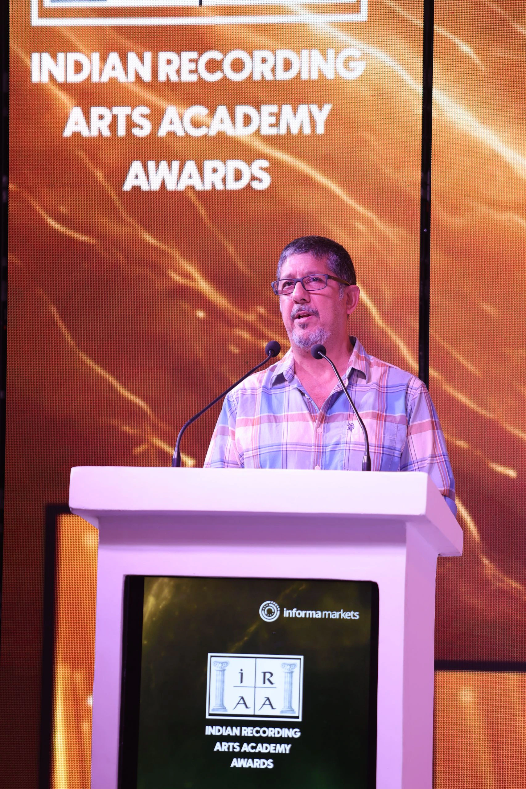Vijay Benegal, IRAA Director addresses the audience