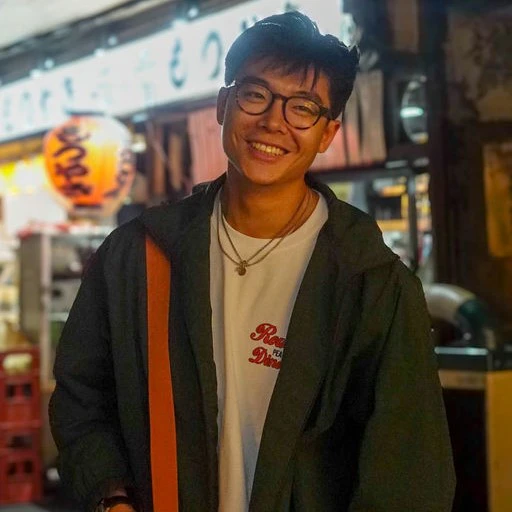 Derek Xiao Headshot
