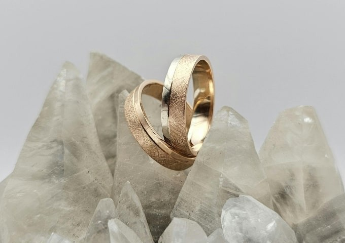 Minimalist Gold Jewelry