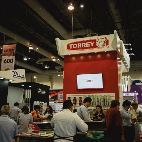 largest business floor