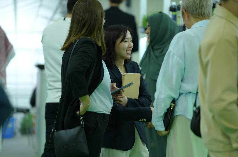 Veterinary professionals and animal health specialists networking at Growtech Middle East