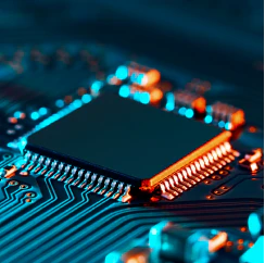 ELECTRONICS & FOOTWEAR