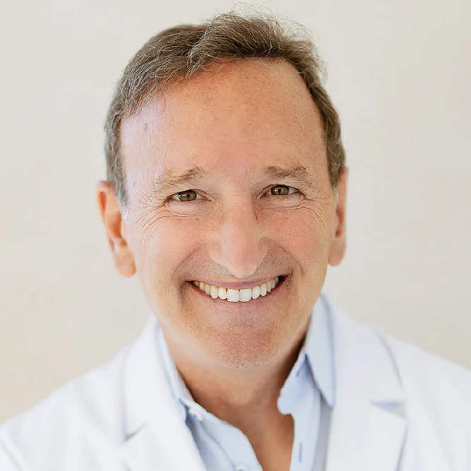 Steven Dayan MD headshot