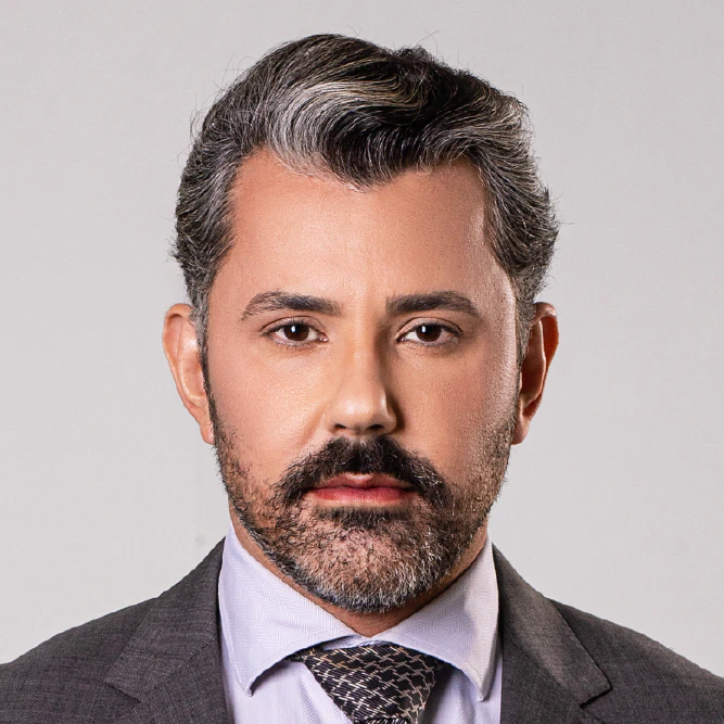 Luís Antônio de Assis, MD