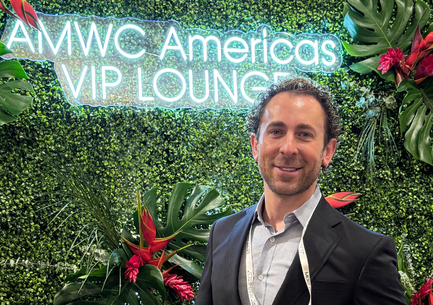 Dr. Sorr at the VIP Experience