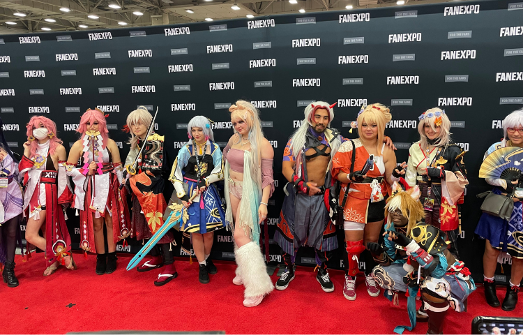 anime cosplayers posing for Photo Op