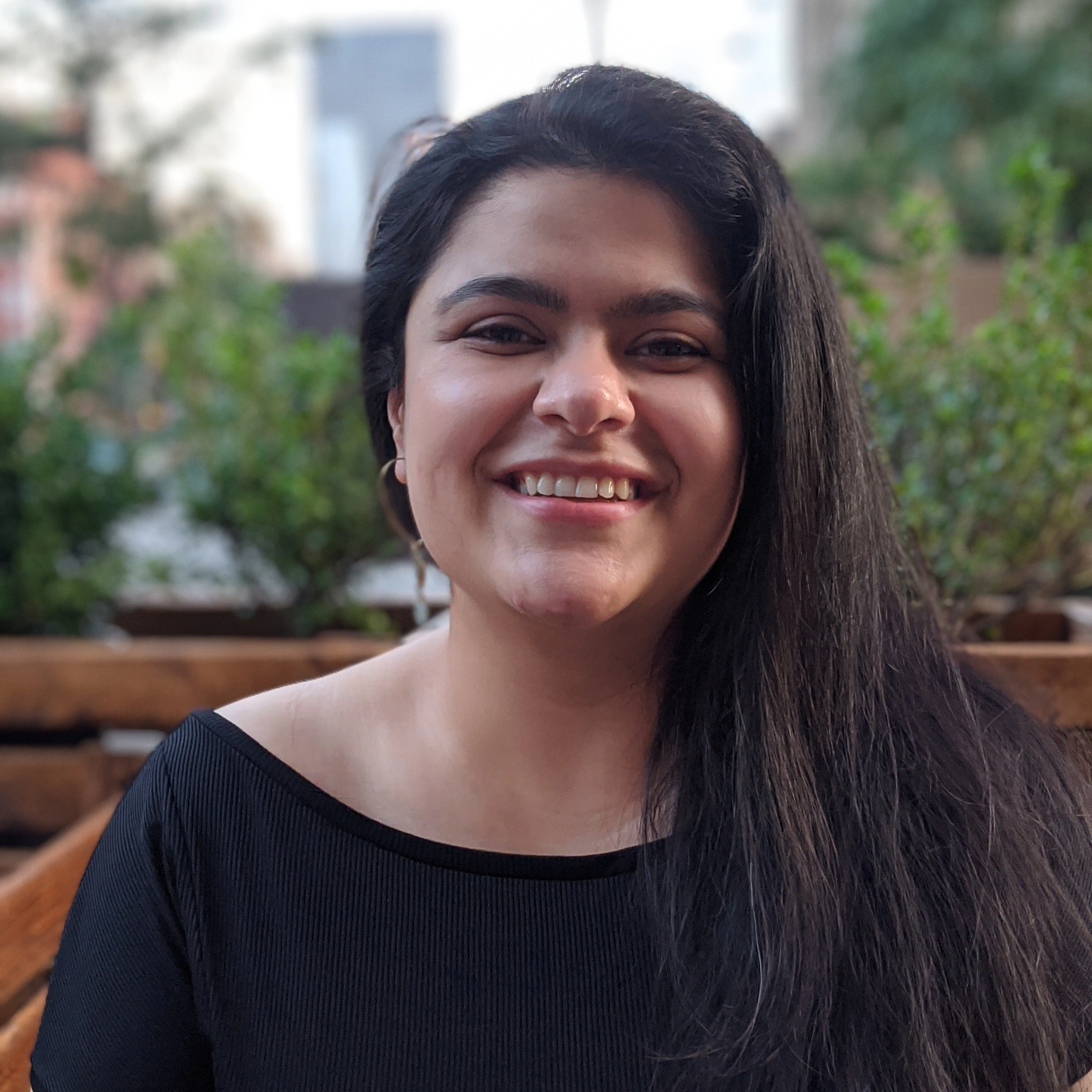Aditi Rajvanshi Headshot