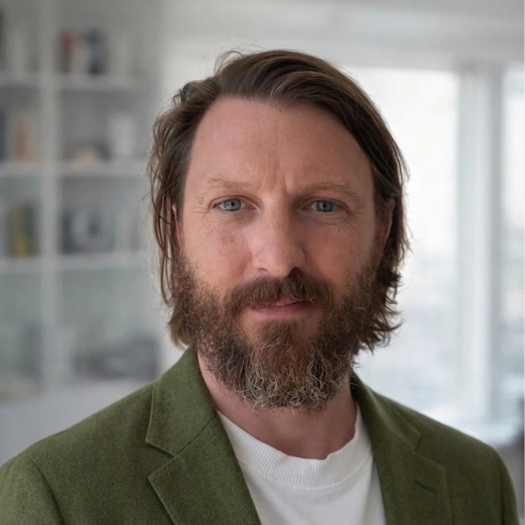 Ant McCormack headshot