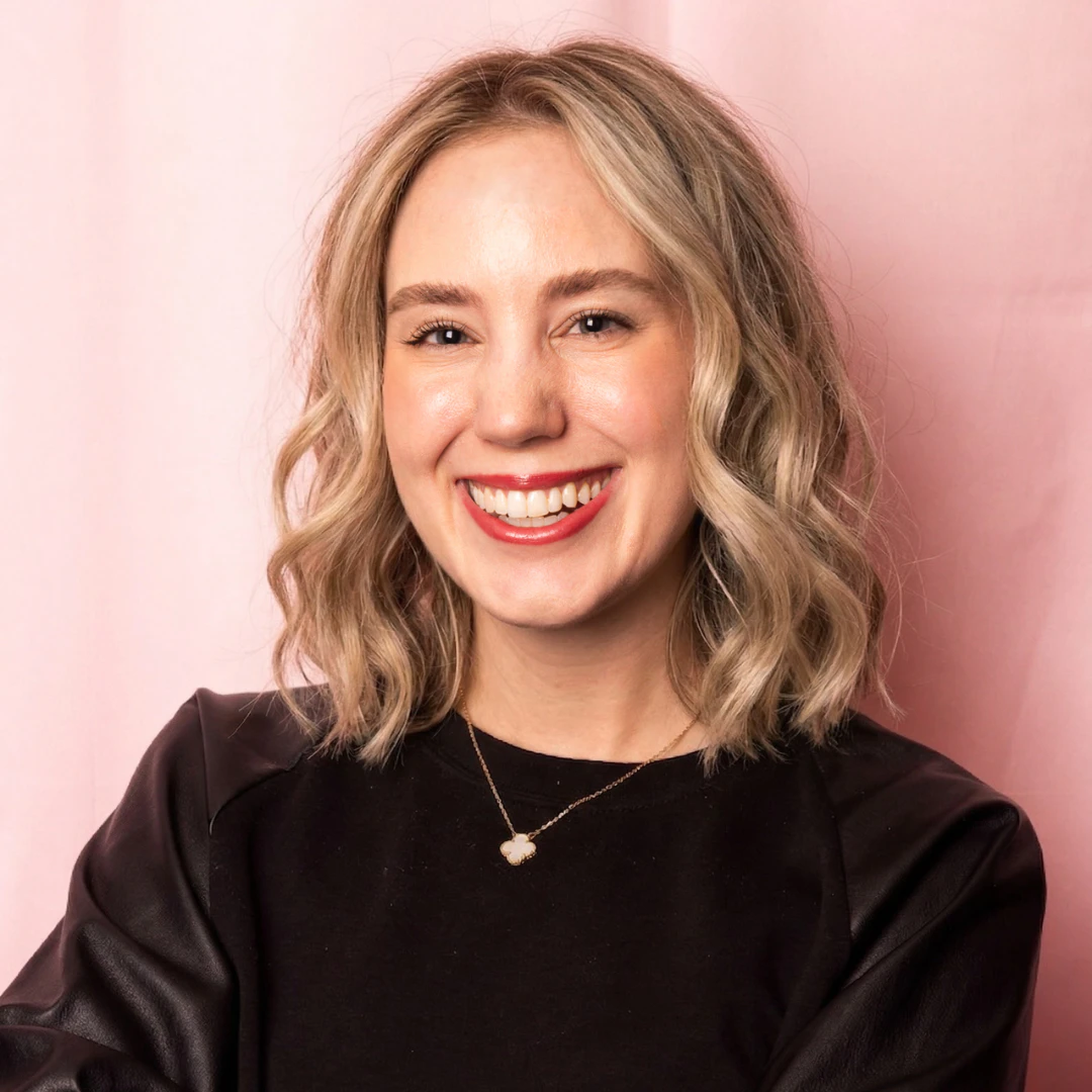Ashley Sonlin Headshot