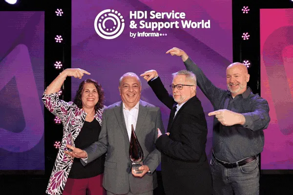 Animated slideshow of IT professionals and teams celebrating as they receive HDI Global Service & Support Awards on stage at HDI Service & Support World.