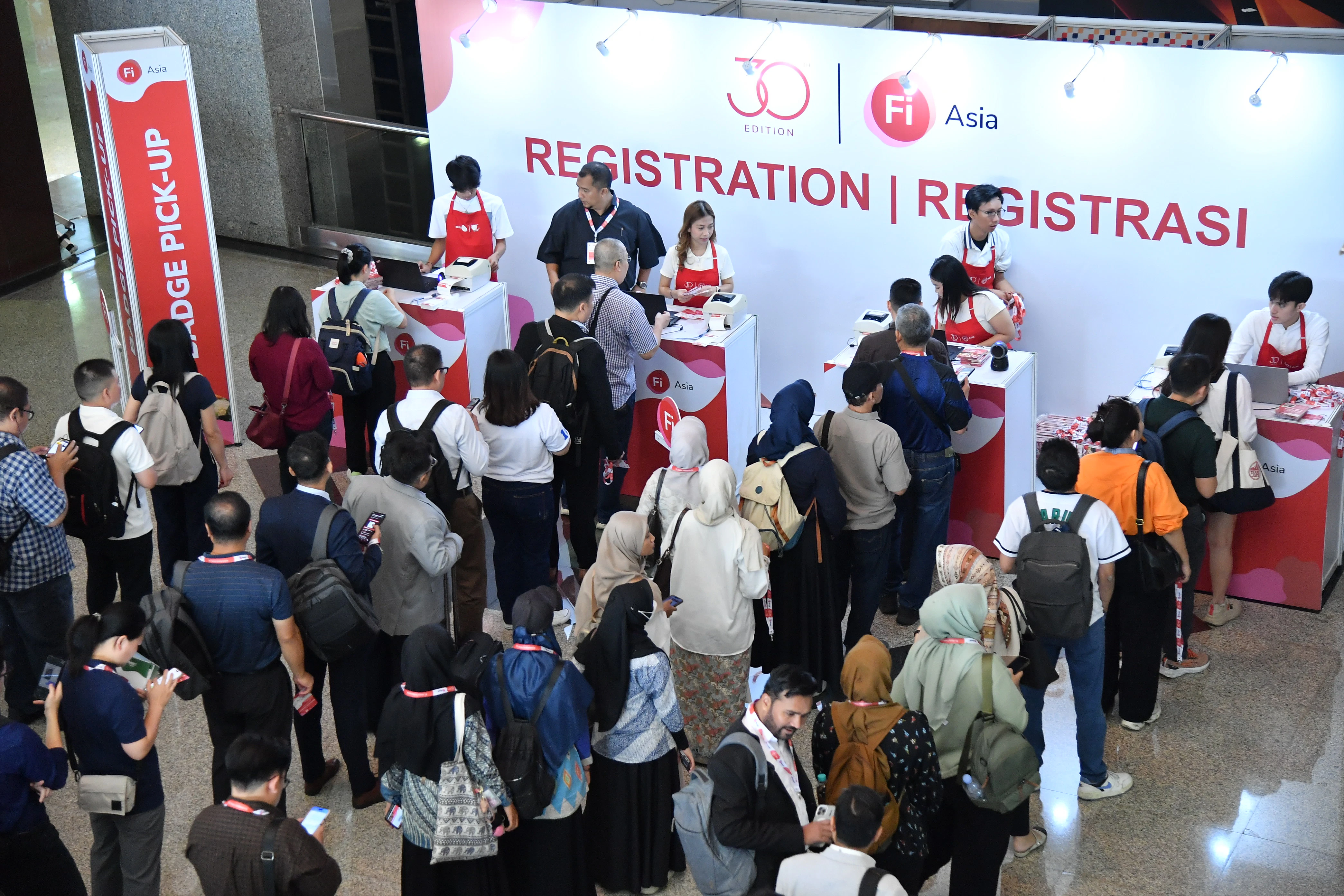 international exhibiting enquiries