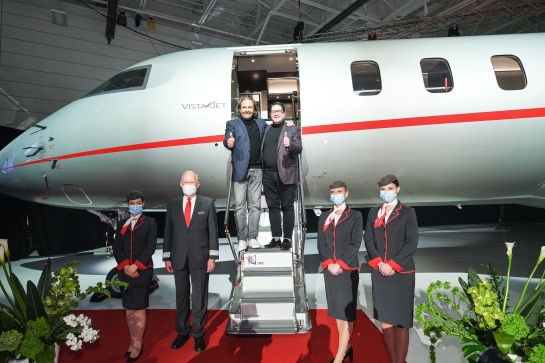 VistaJet celebrates milestone delivery