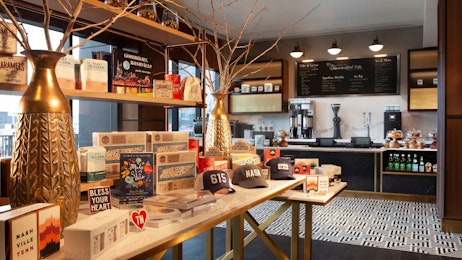 Hummingbird Coffee Market