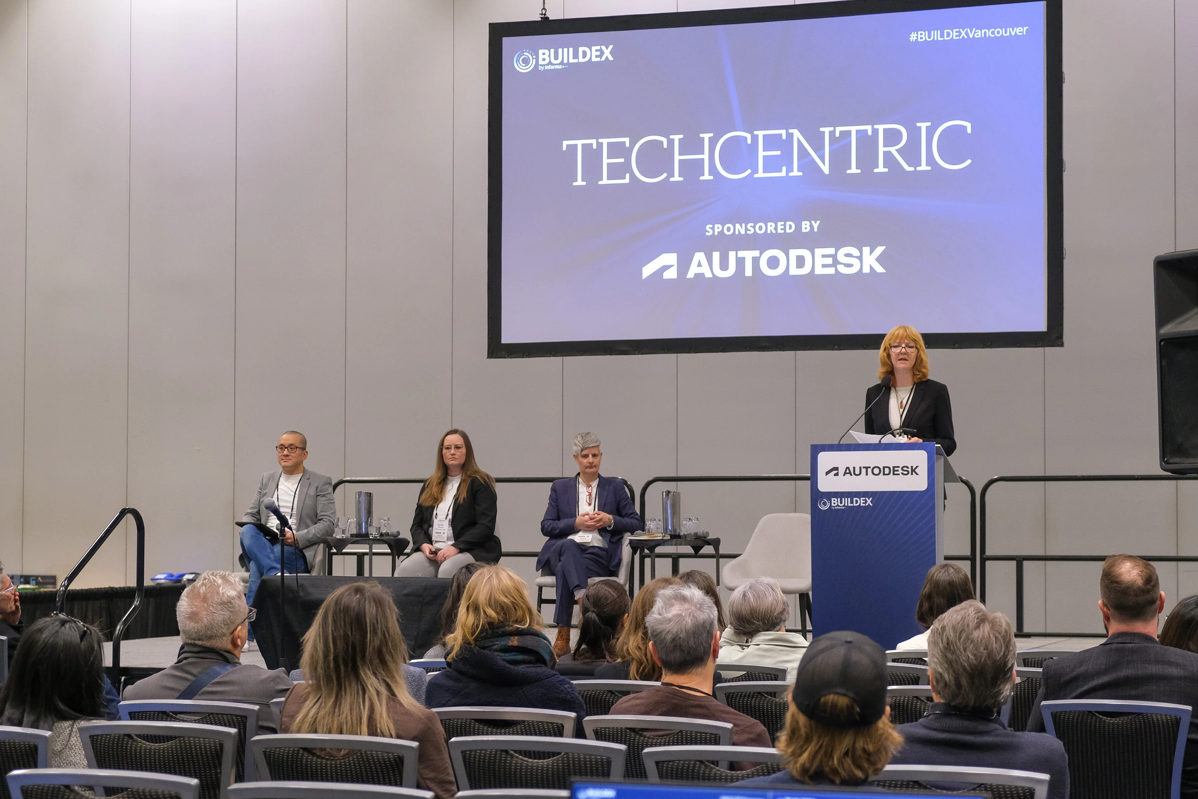 TECHCENTRIC Stage