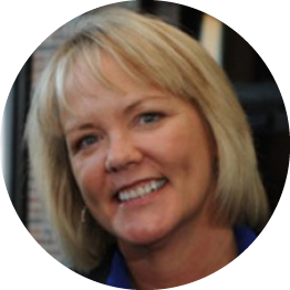 Tami Svarfvar Headshot