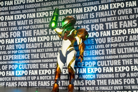 Cosplayer posing at the Cosplay Craftmanship Cup