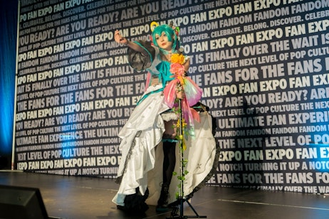 Cosplayer posing at the Cosplay Craftmanship Cup