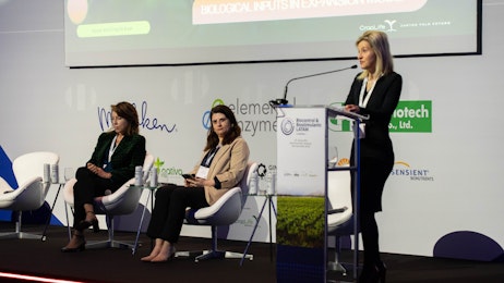 3 speakers on stage dutring a panel discussion at Biocontrol & Biostimulants LATAM