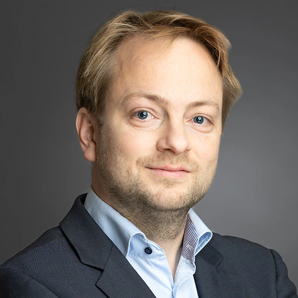 Dominik Hübler