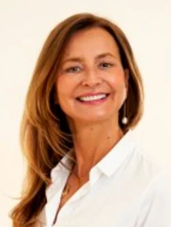 Dr. Martina Kerscher headshot