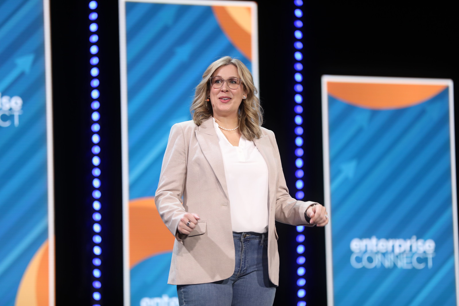 Enterprise Connect Speaker