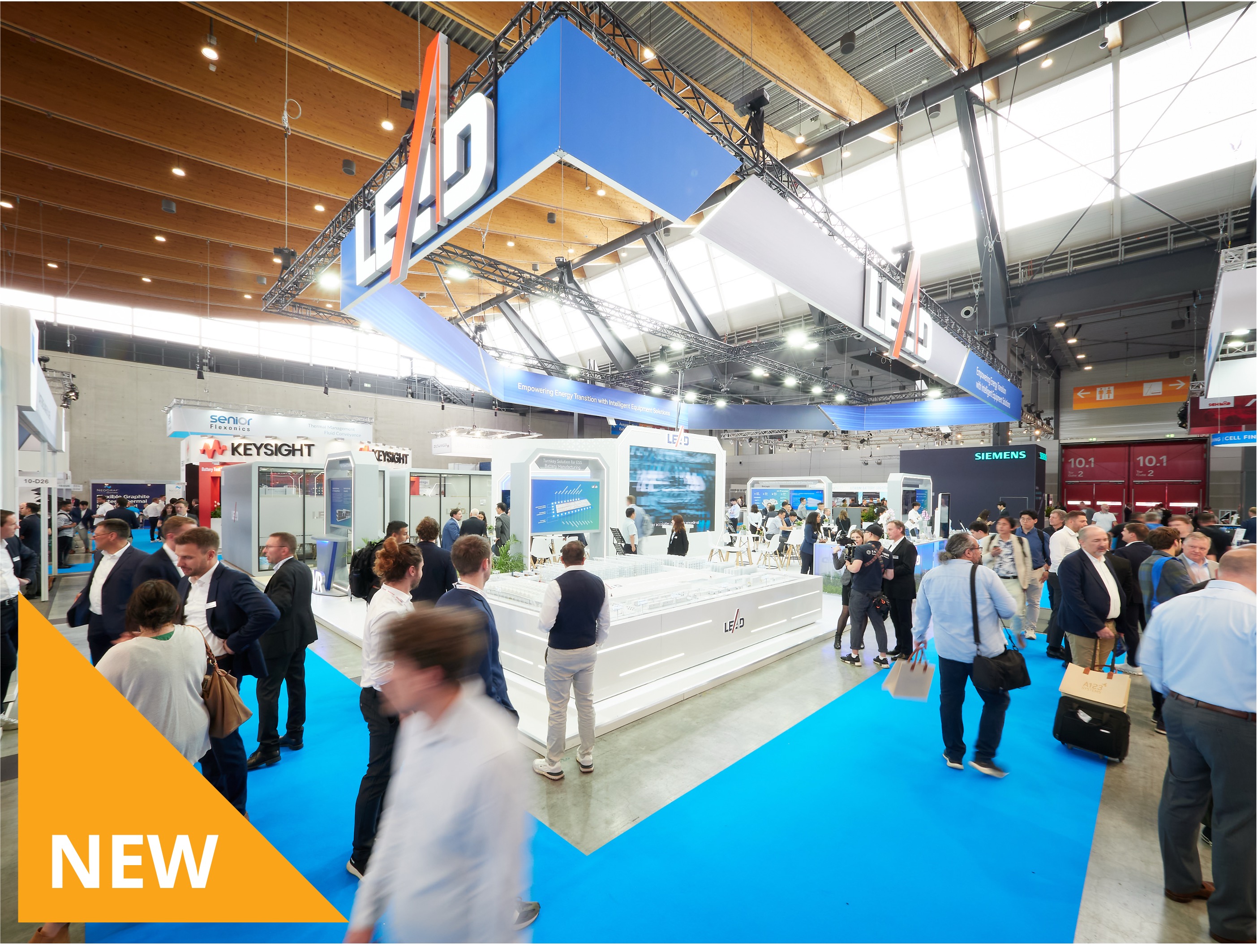 New Themed Expo Floor Hubs – Explorer Pass