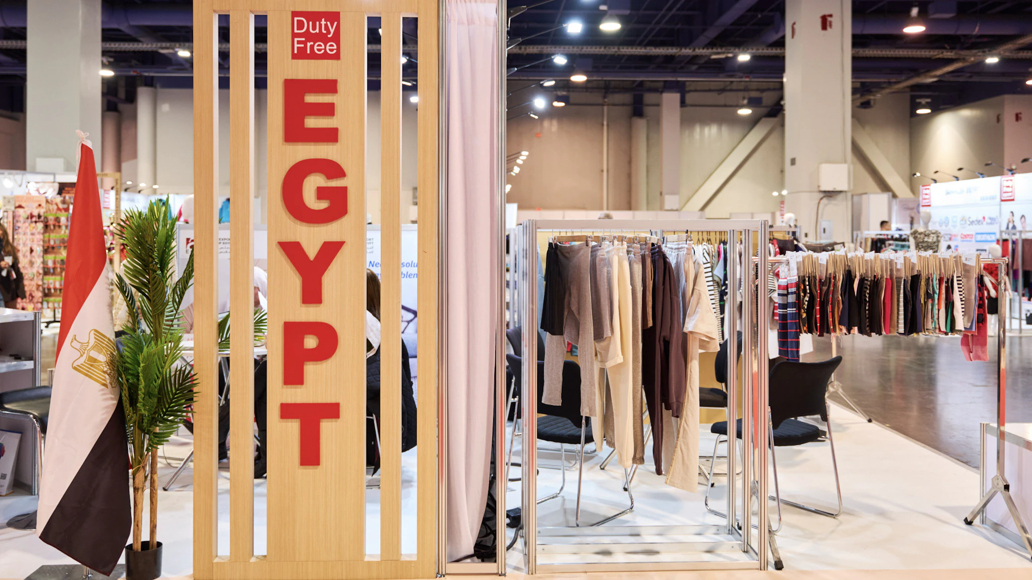 SOURCING by Informa Booth Inspo