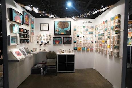 This is an example of Stronco supplied harwalls in a 10x10 booth