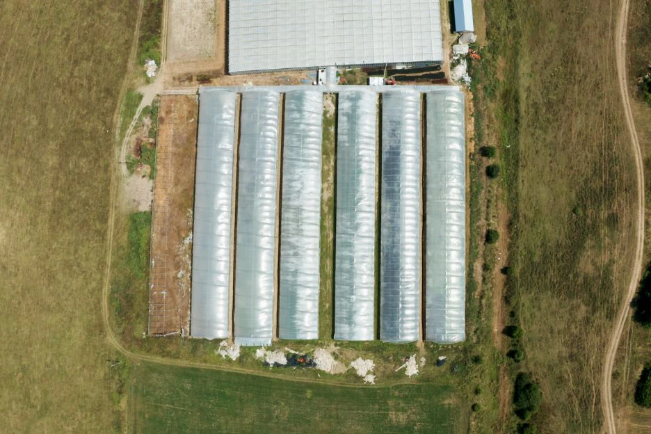 Geothermal Greenhouses
