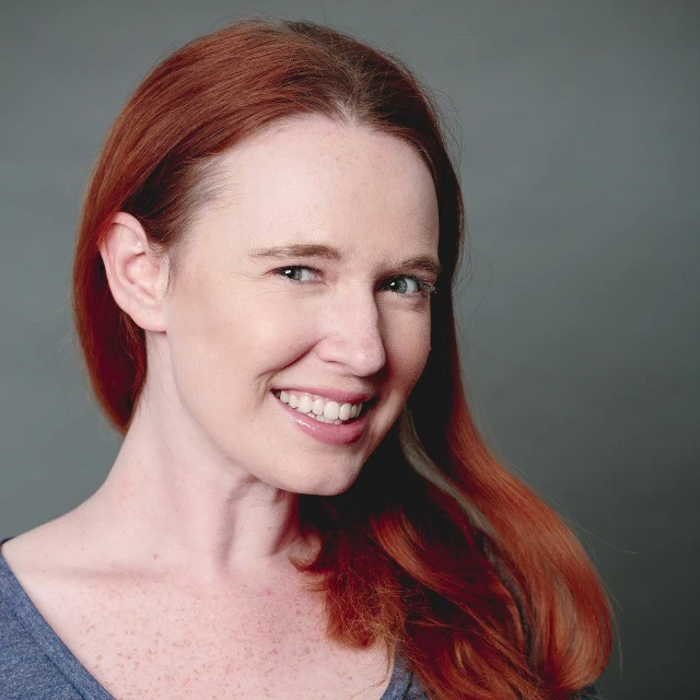 Gwen Miller headshot