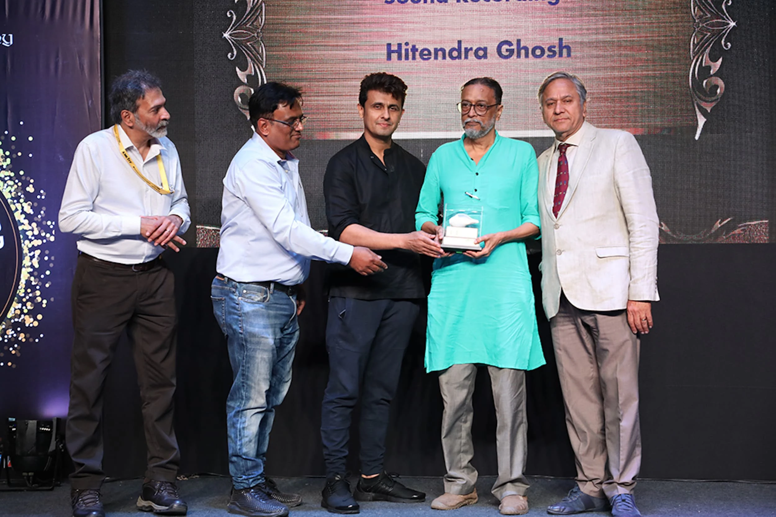 Hitendra Ghosh receives Lifetime Achievement award for Sound Recording