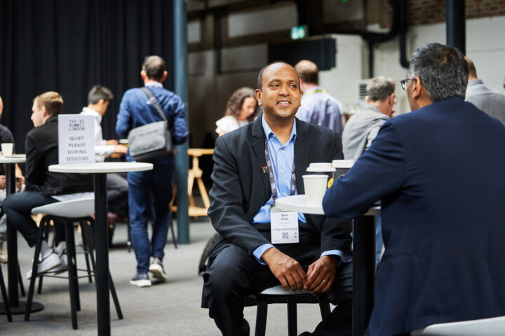 business executive in a 1:1 curated meeting at The AI Summit London